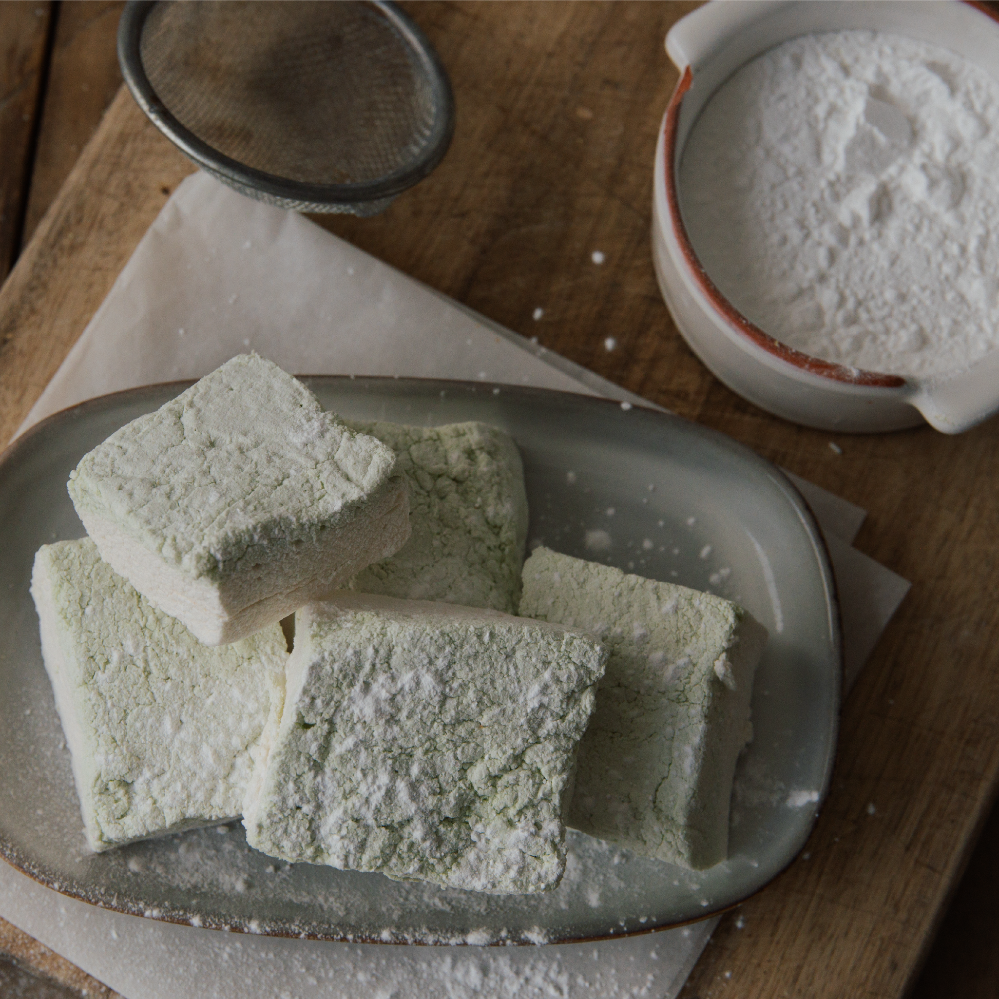 Koeksista ScouseMallow – Syrup-Soaked Gourmet Marshmallow Gift Can
